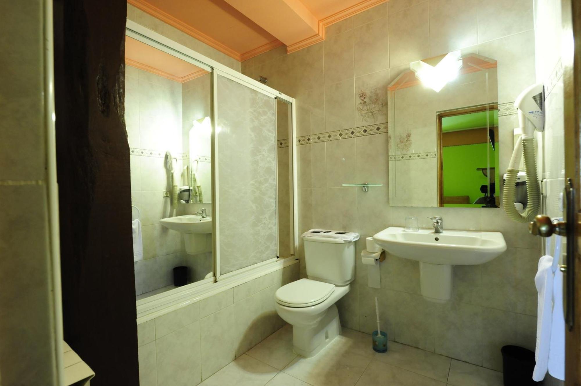 Hotel Rural Bereau Lesaka Ngoại thất bức ảnh