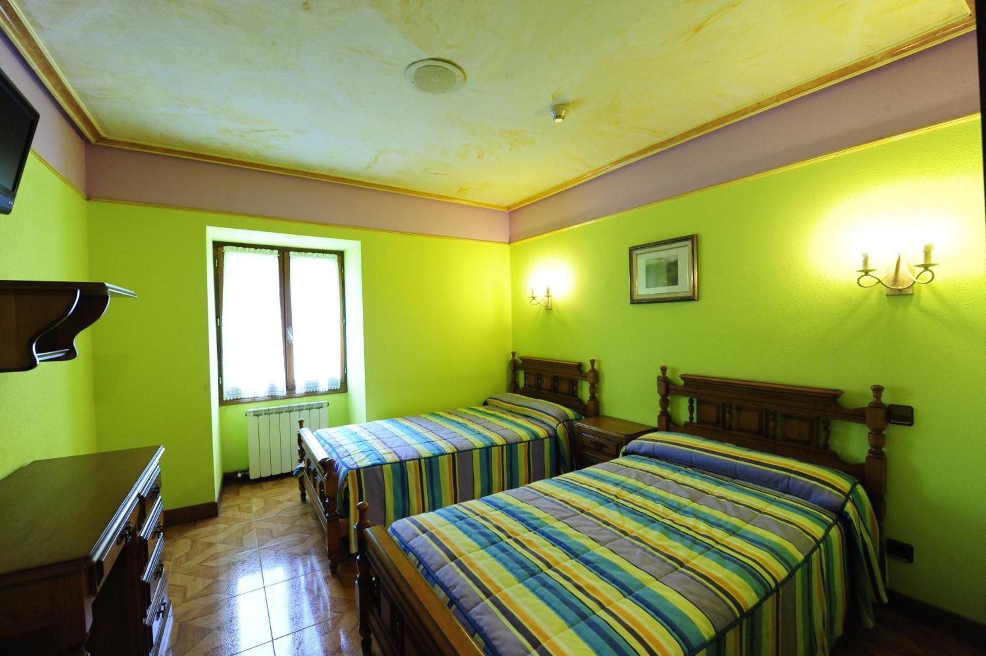 Hotel Rural Bereau Lesaka Ngoại thất bức ảnh